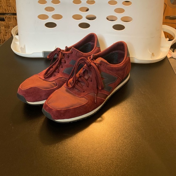 New Balance 420 Sneaker - Picture 1 of 6